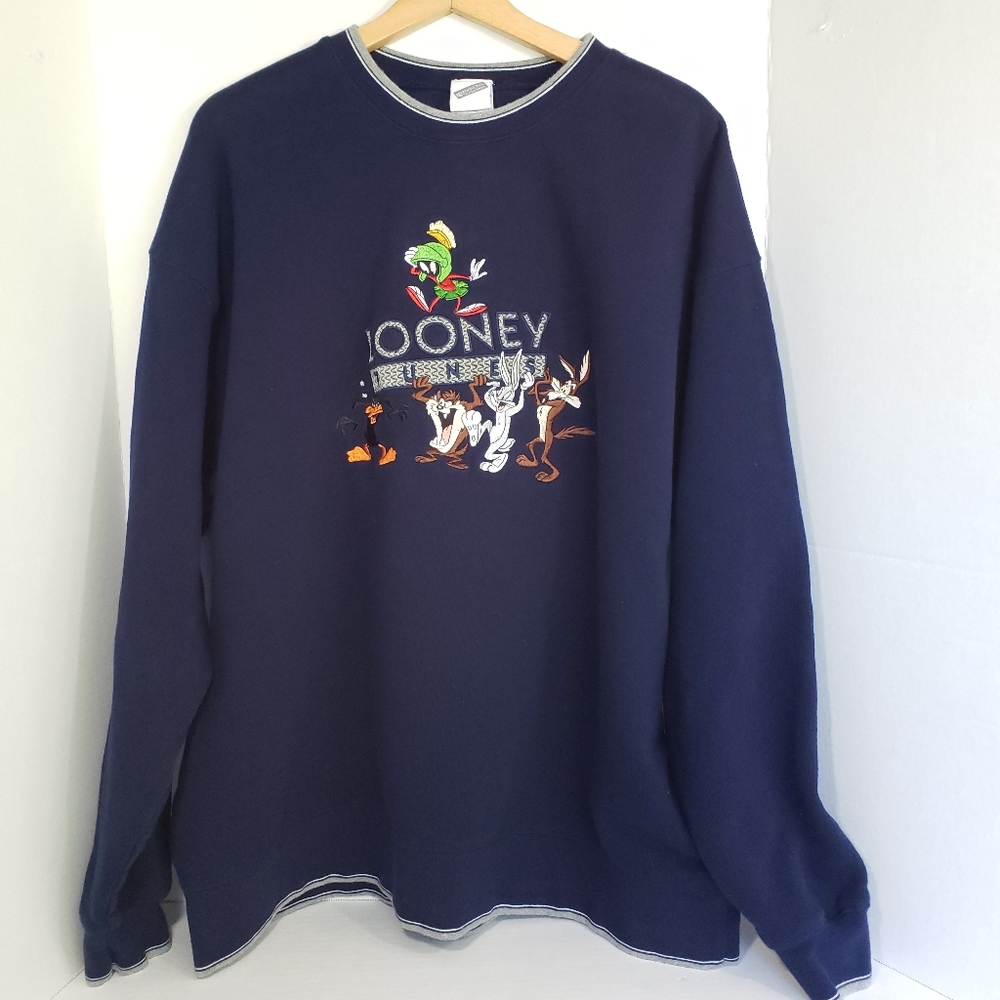 Vintage Looney Tunes Embroidered Sweatshirt XXL